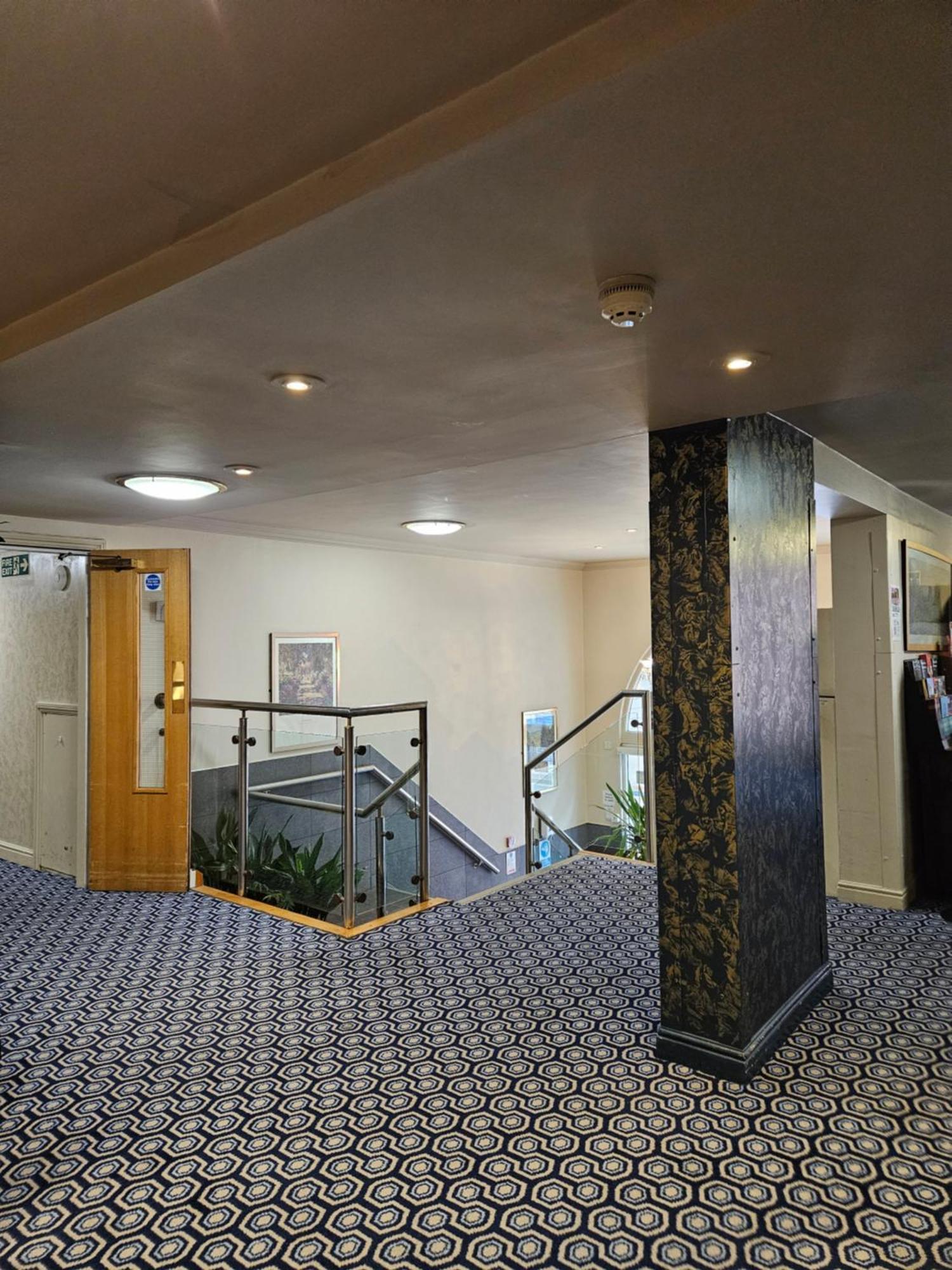The Queens Hotel York Exterior photo